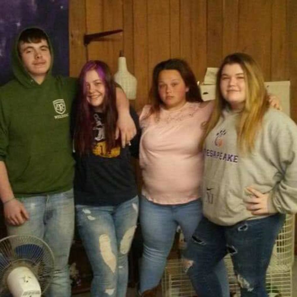 Meet your Posher, Shay